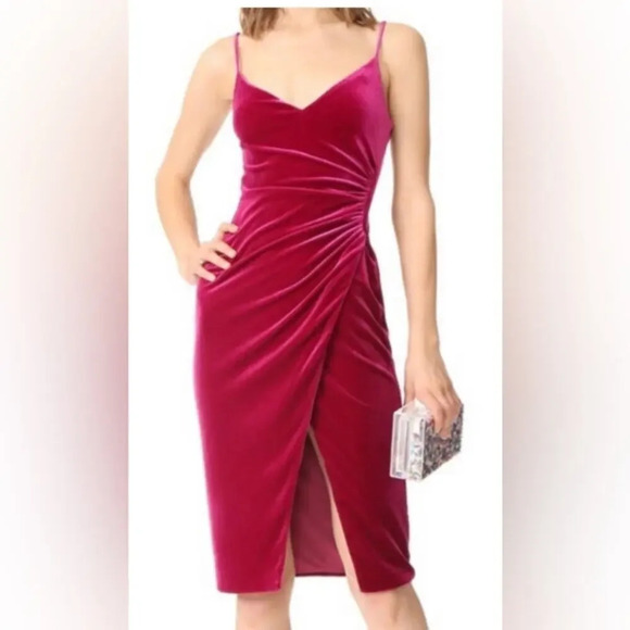 NWT Black Halo Bowery V-Neck Velvet Sheath Dress Pink Size 6 - Picture 2 of 11